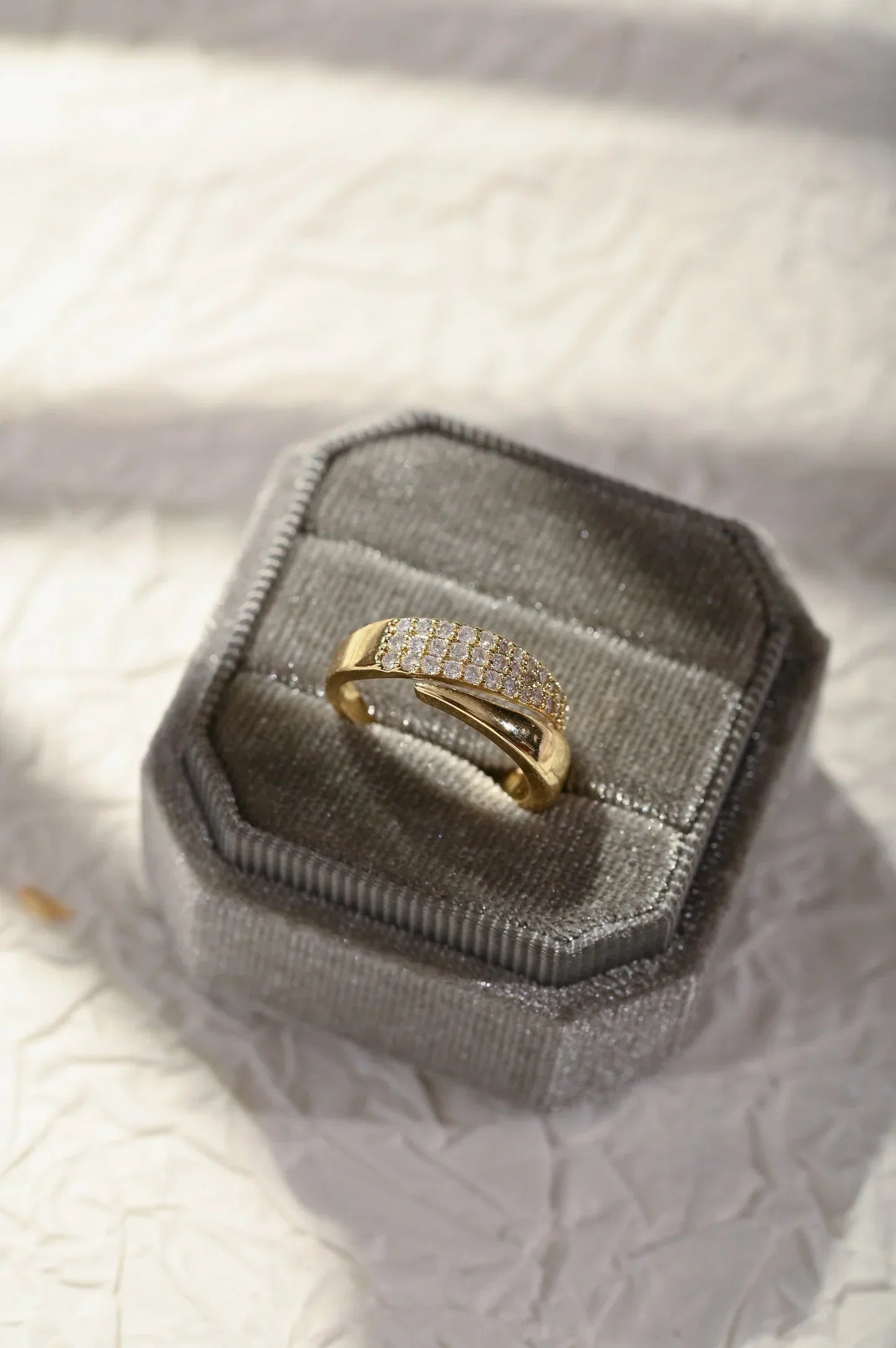 Luna™ | Elegante ring met fonkelstenen (1+1 GRATIS)