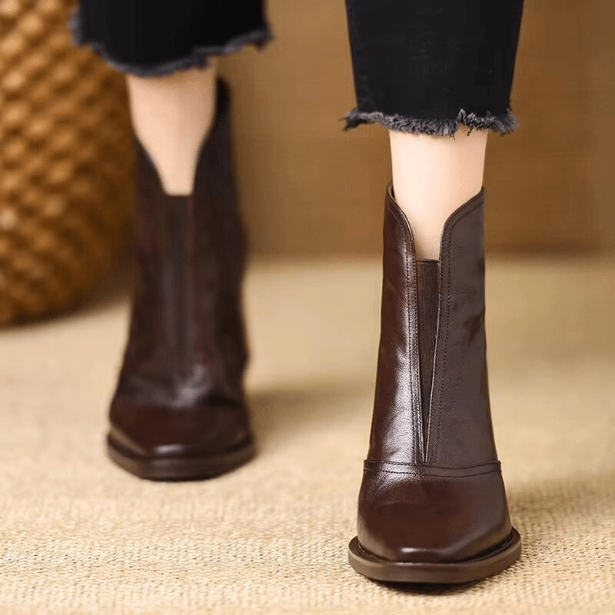 Claudia™ | Luxe enkellaarsjes met middelhoge hak